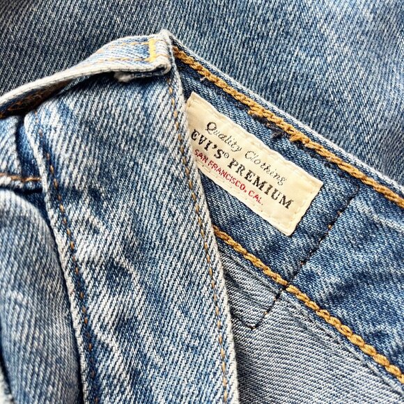 Levi's Ribcage Straight Ankle Jeans Distressed Lyocell Medium Wash - Size 28 - Picture 4 of 9